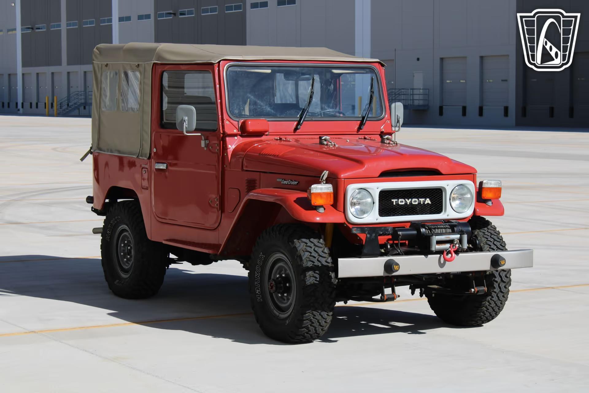 1977 Toyota Land Cruiser FJ40 - 3