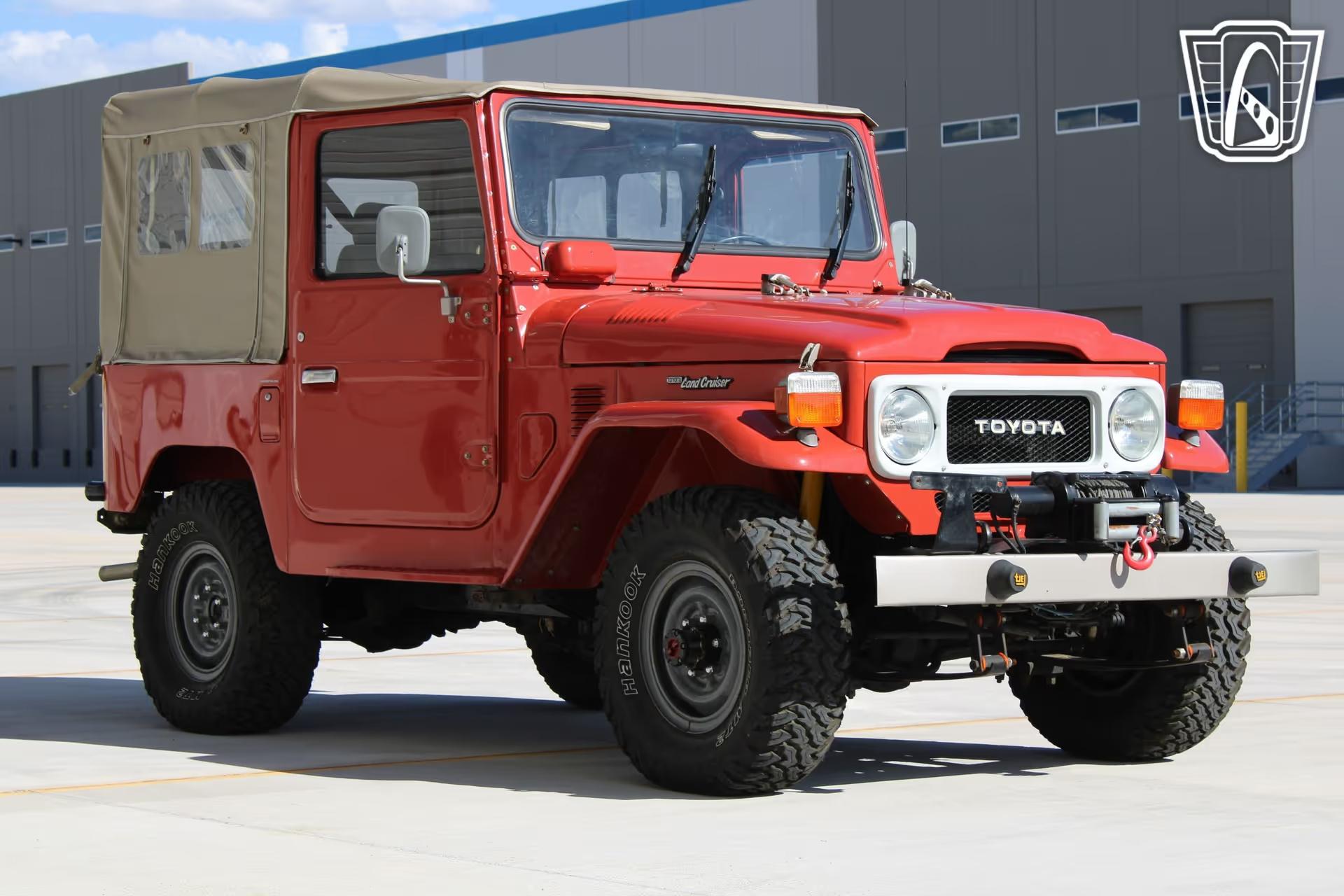1977 Toyota Land Cruiser FJ40 - 4