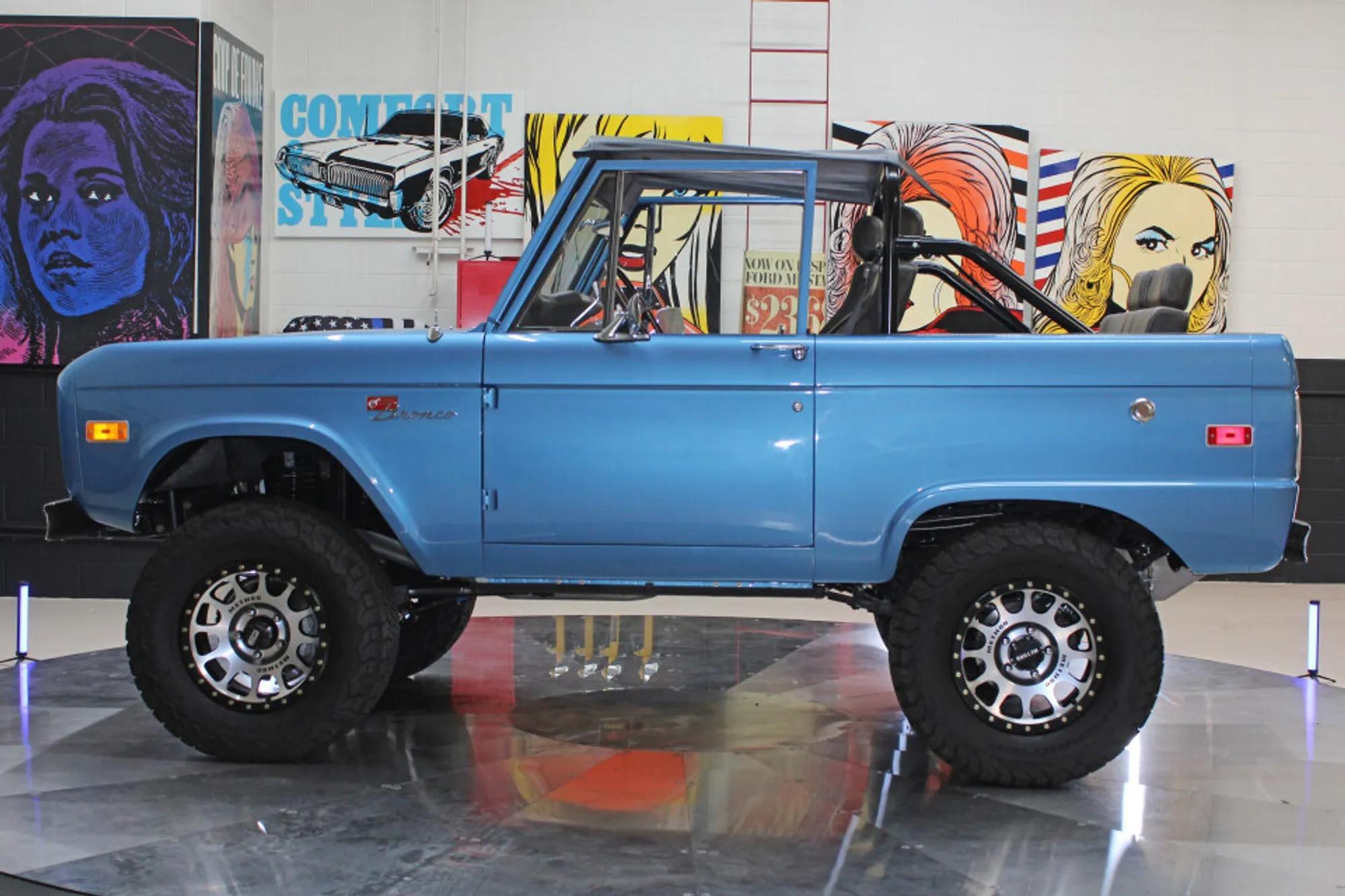 1976 Ford Bronco - 2