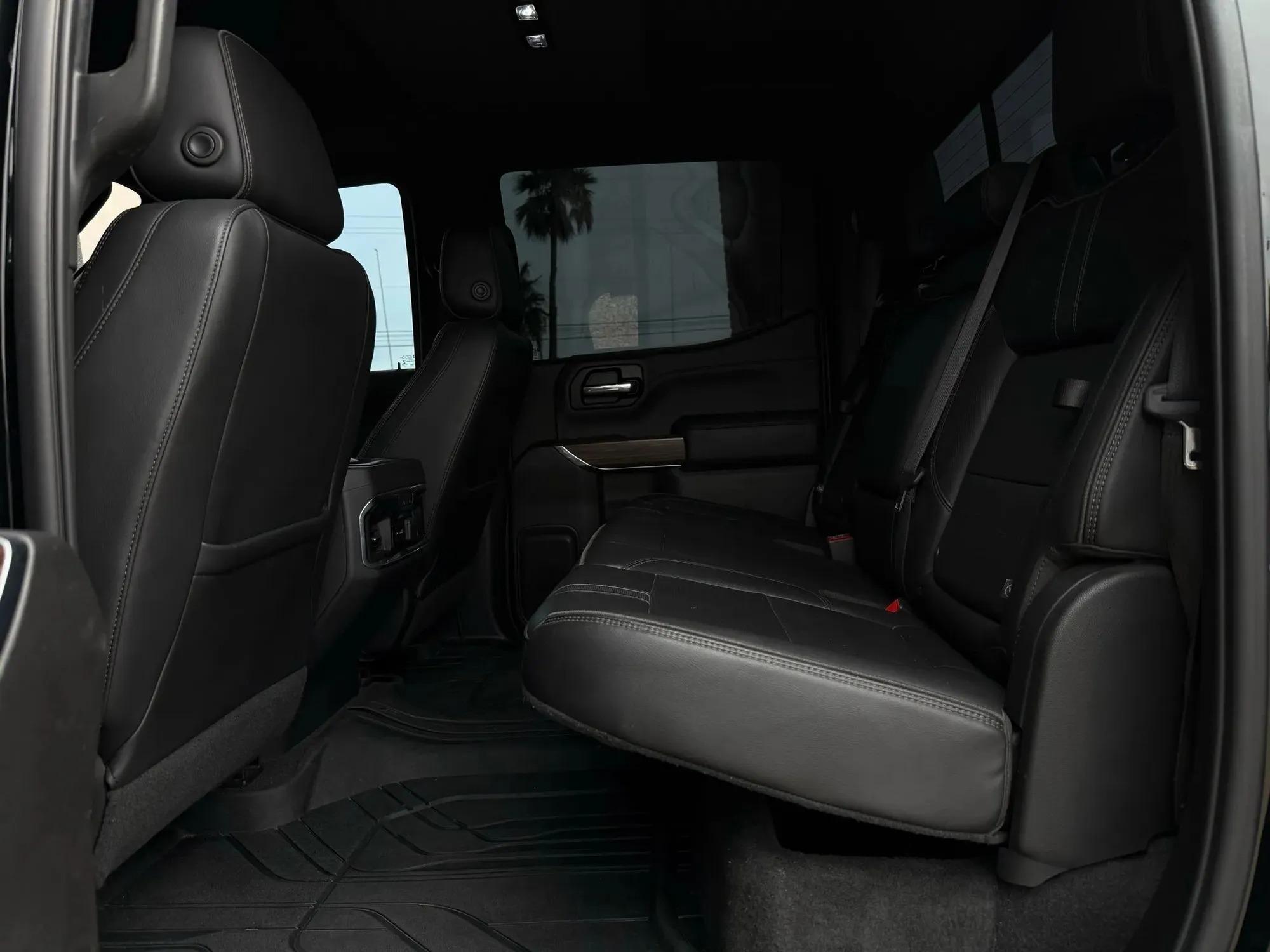 2020 Chevrolet Silverado 1500 High Country