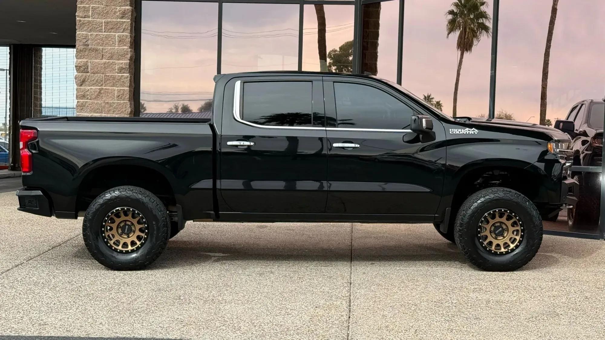 2020 Chevrolet Silverado 1500 High Country