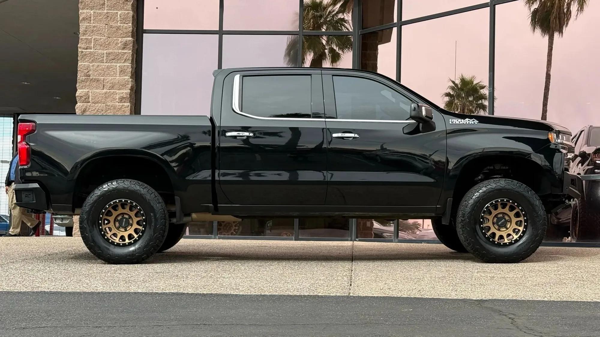 2020 Chevrolet Silverado 1500 High Country