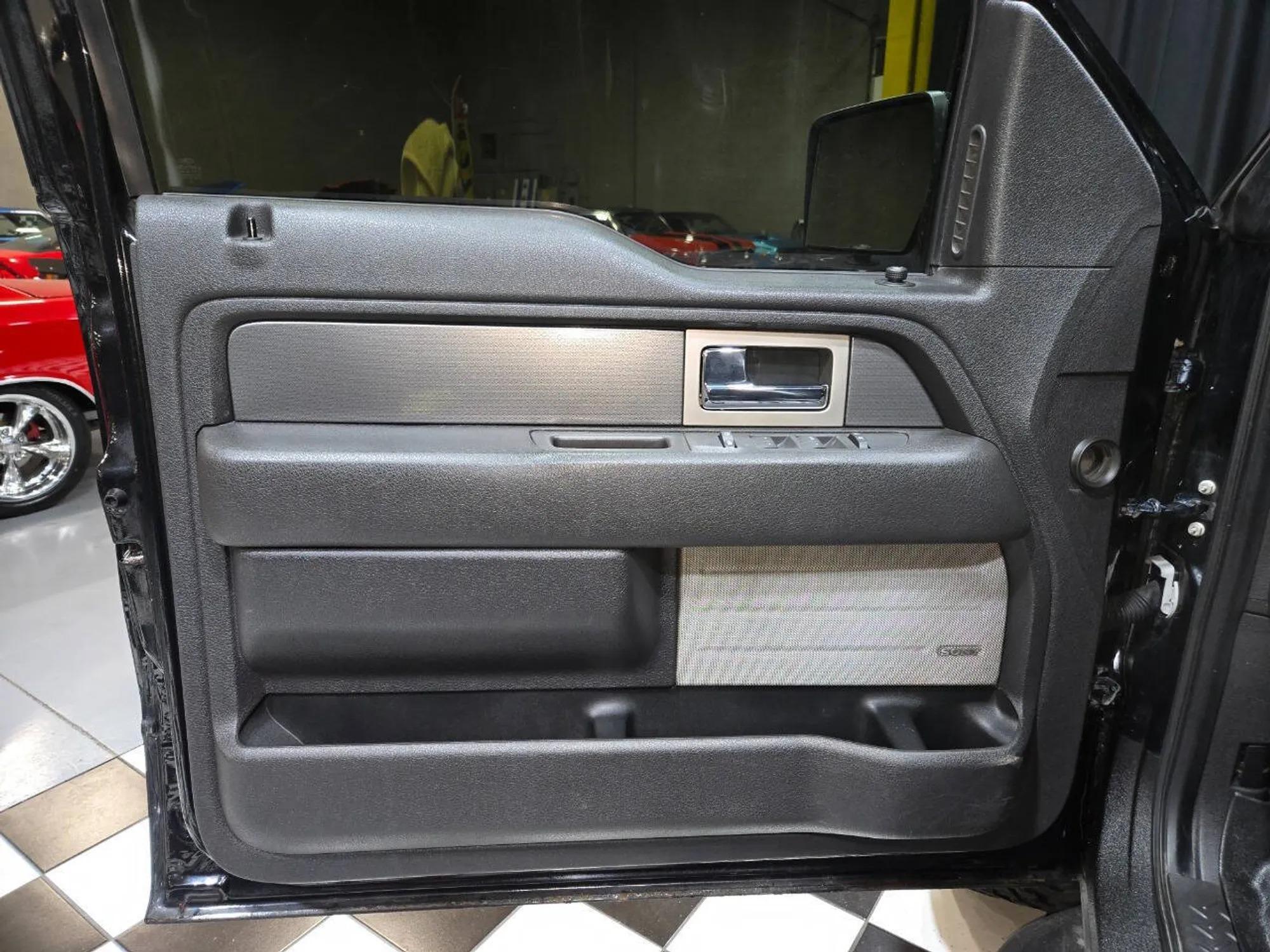 2010 Ford F-150 SVT Raptor