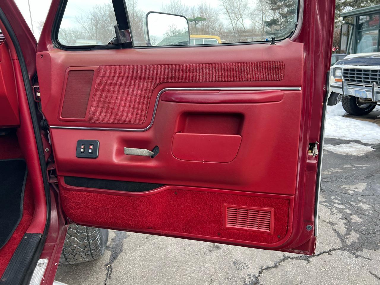 1989 Ford F-250 XLT Lariat