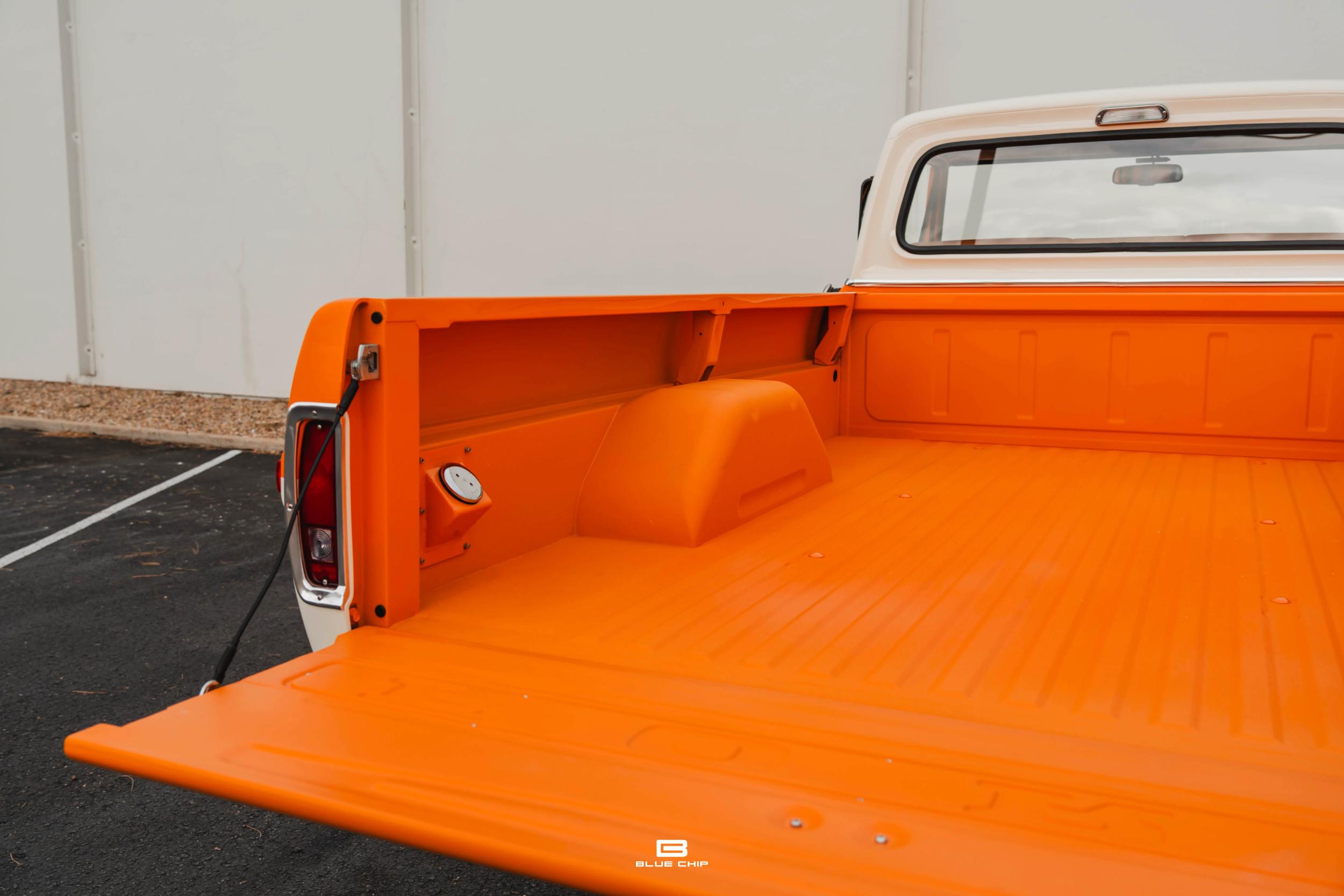 Velocity Restorations 1972 Ford F-250