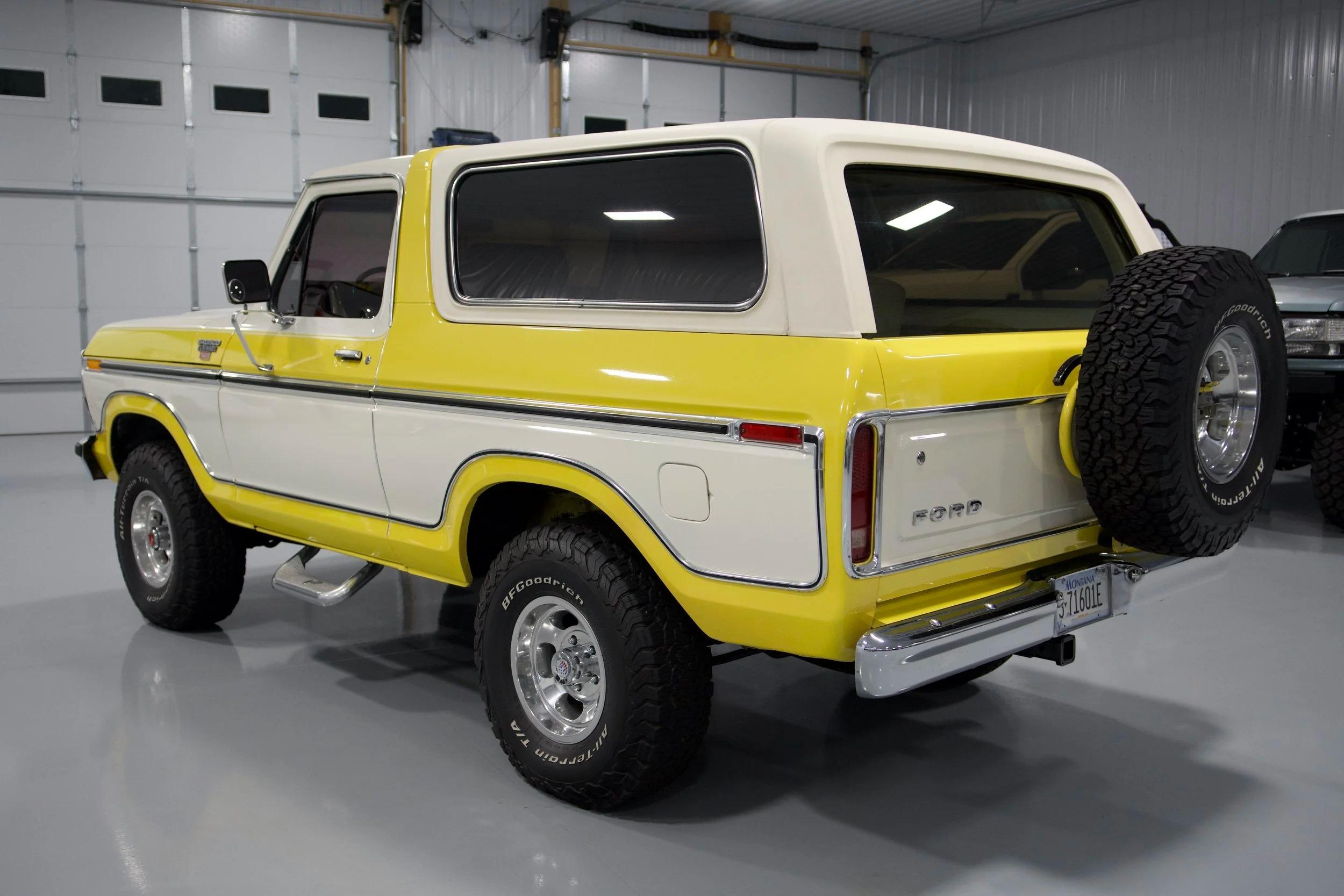 1979 Ford Bronco - 4