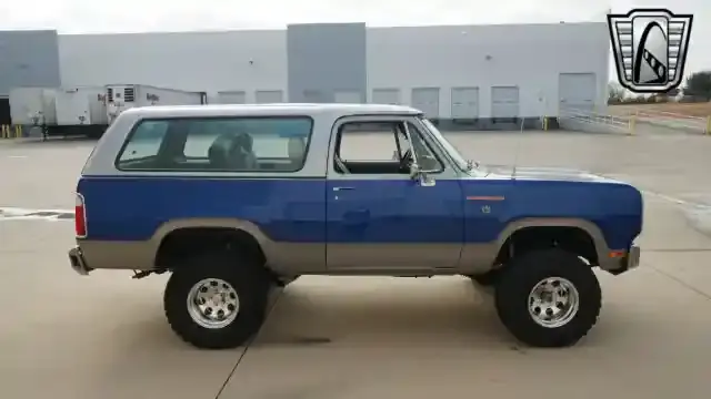 1975 Dodge Ramcharger - 2