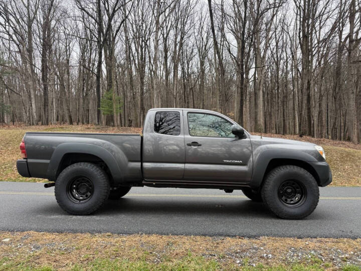 2012 Toyota Tacoma - 3