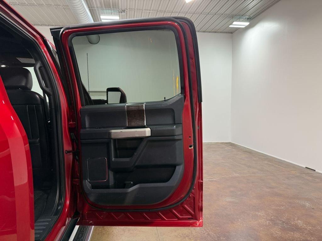 2022 Ford F-450 SD Lariat