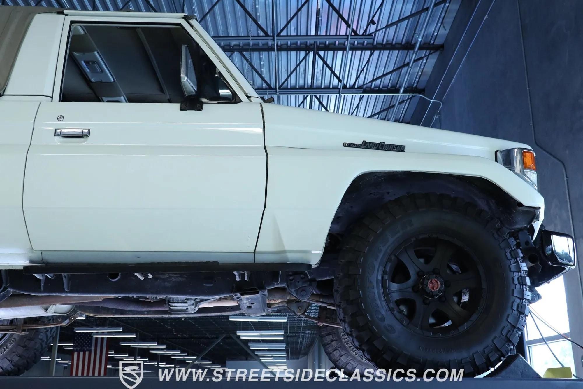 1987 Toyota Land Cruiser FJ73