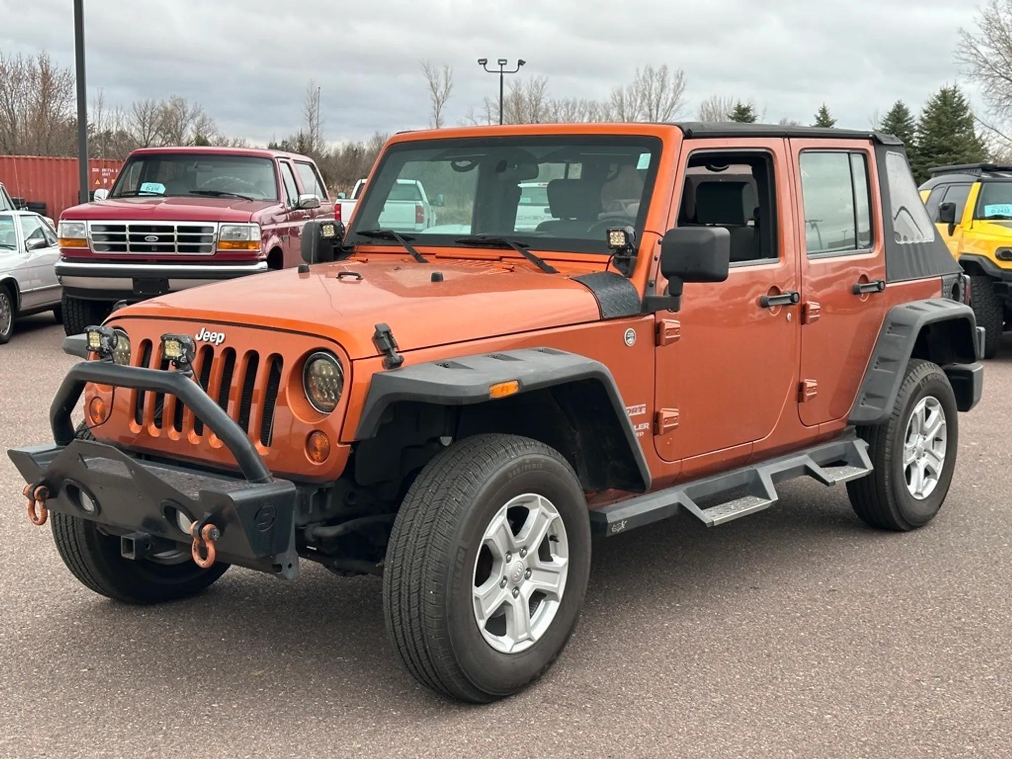 2010 Jeep Wrangler Unlimited Sport - 2