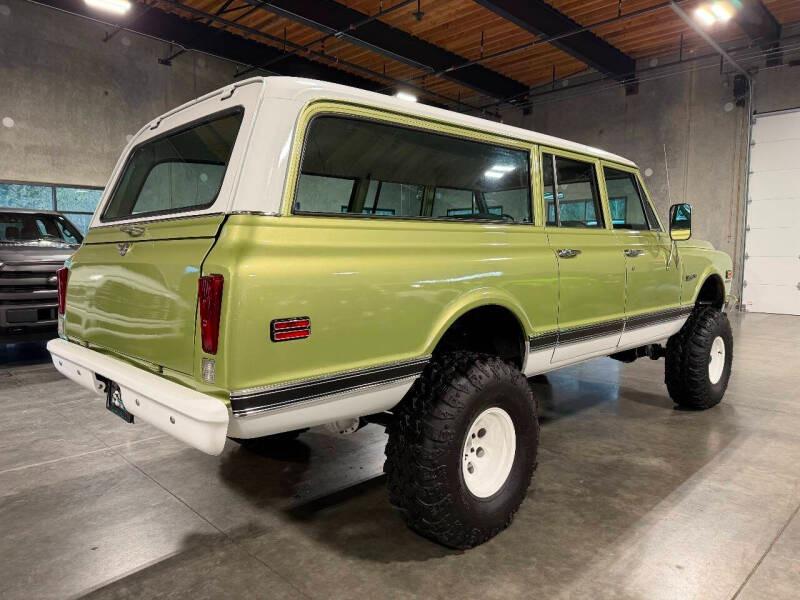 Supercharged 1972 Chevrolet Suburban - 4