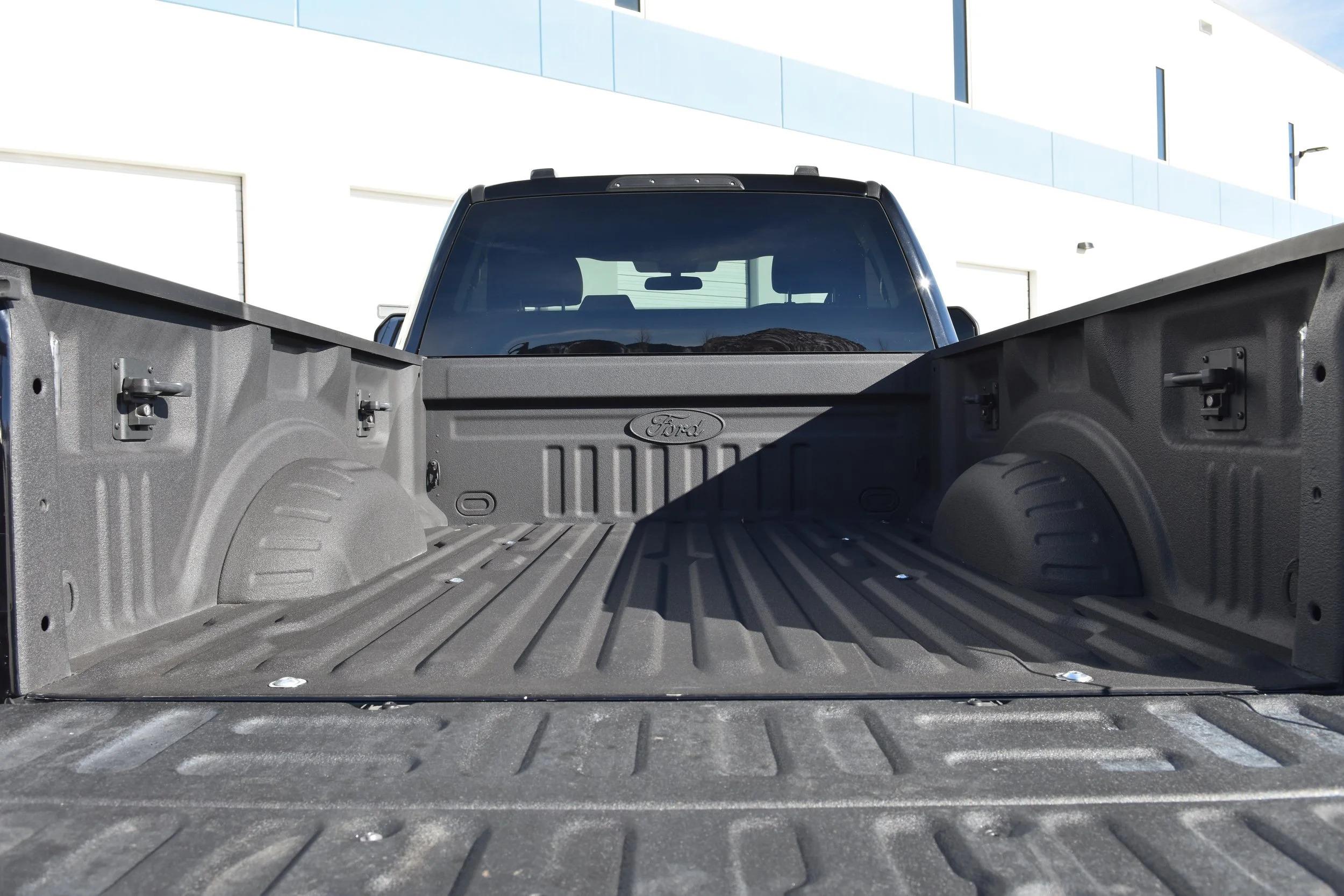 2022 Ford F-350 SuperShorty