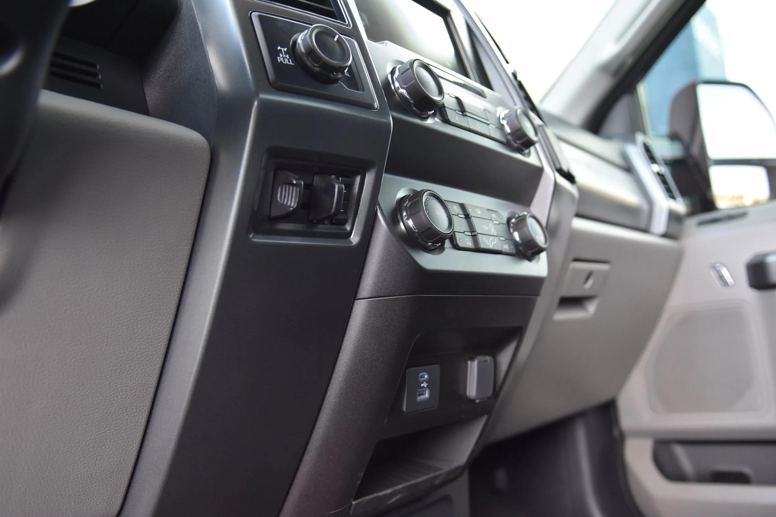 2022 Ford F-350 SuperShorty