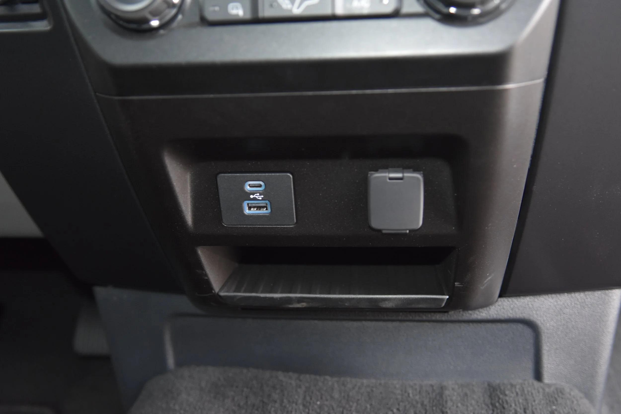 2022 Ford F-350 SuperShorty