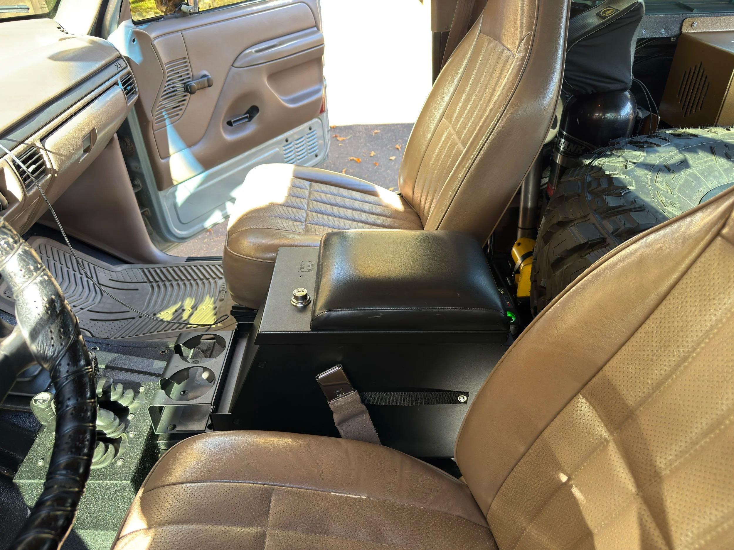 Custom 1996 Ford Bronco XL