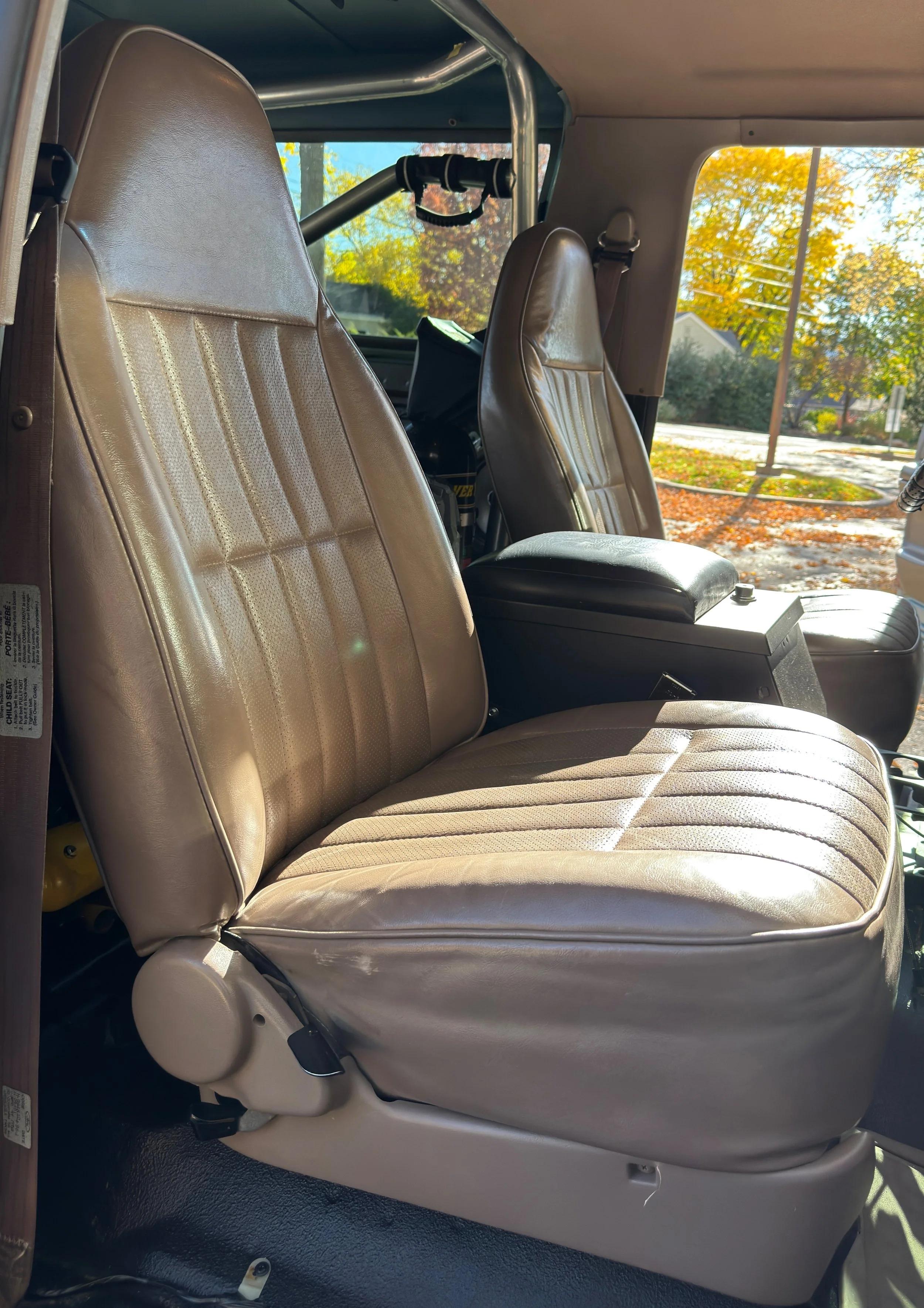 Custom 1996 Ford Bronco XL