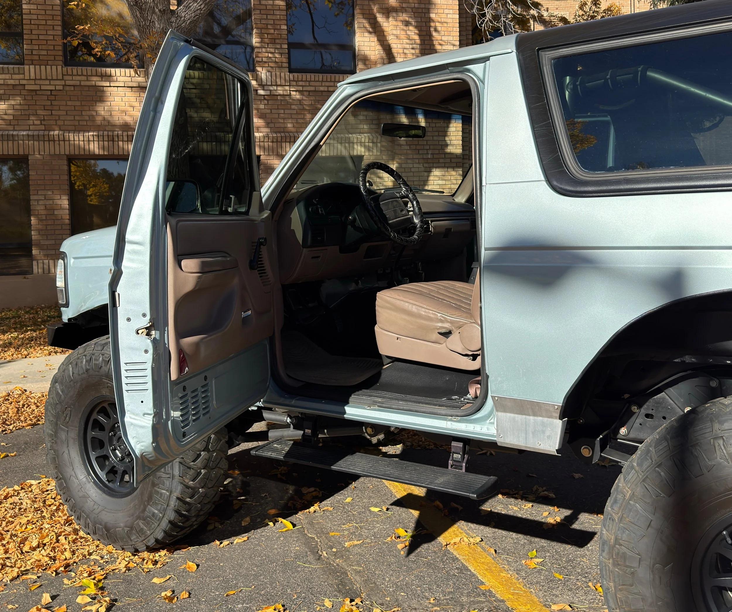 Custom 1996 Ford Bronco XL