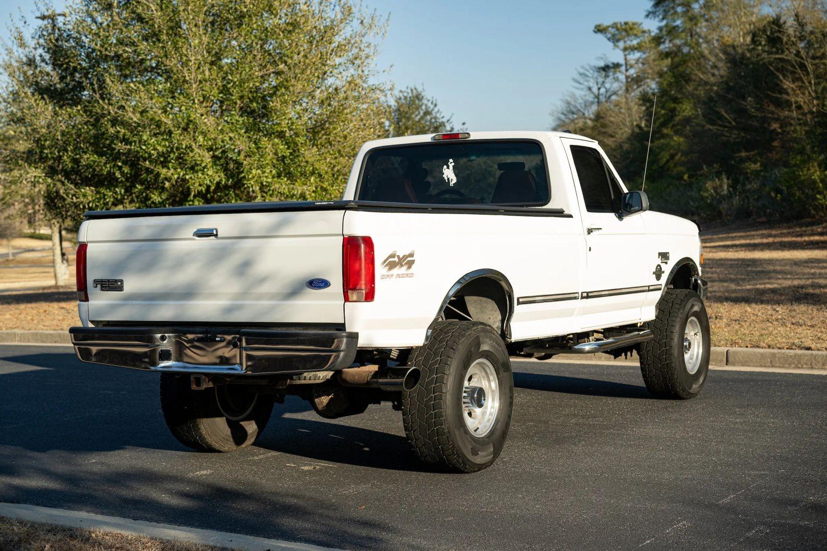 1997 Ford F-350 XLT - 4