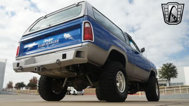 1975 Dodge Ramcharger SE 440 Restomod