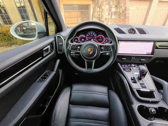 2020 Porsche Cayenne