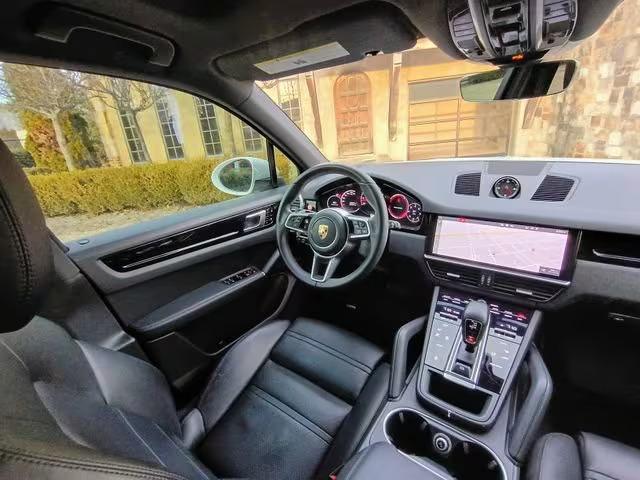 2020 Porsche Cayenne