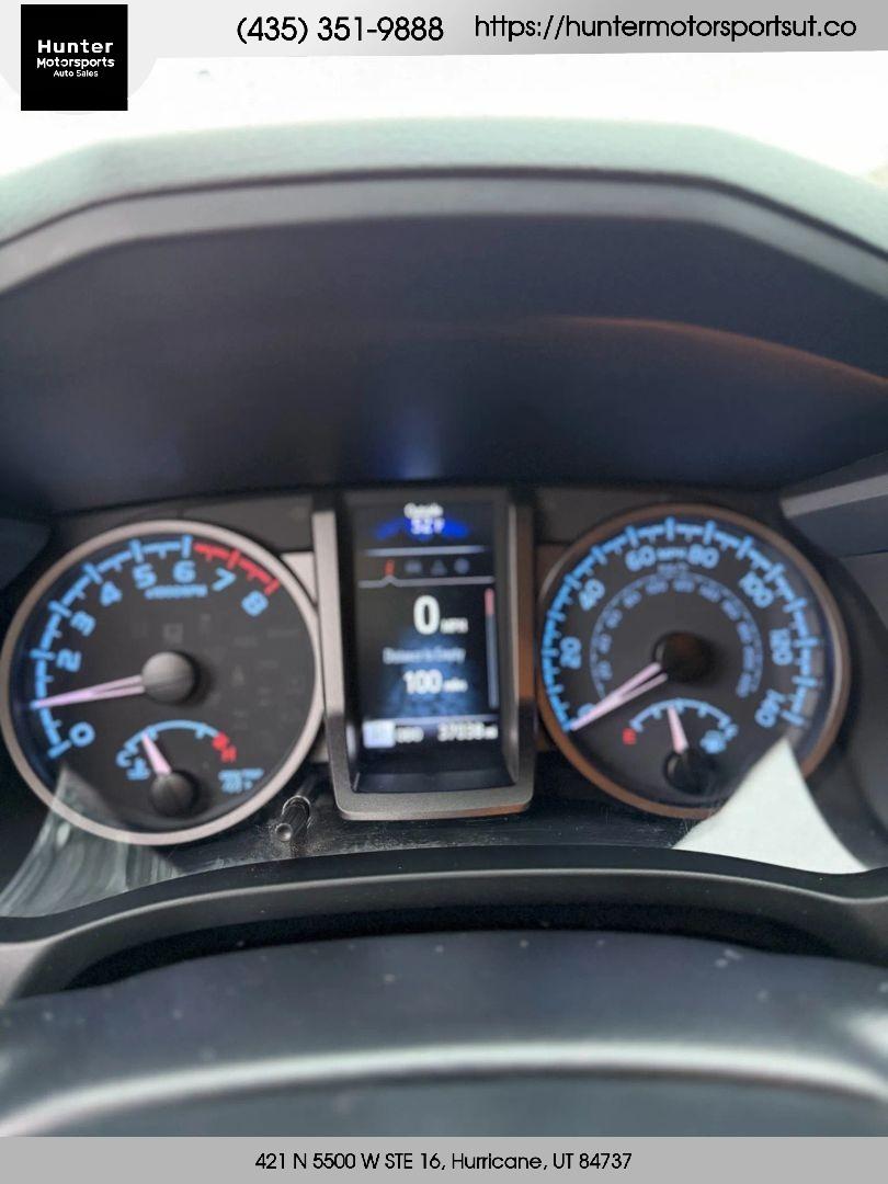 2021 Toyota Tacoma TRD Off-Road