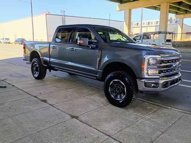 2024 Ford F-350 Super Duty Lariat