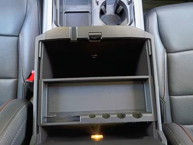 2024 Ford F-350 Super Duty Lariat