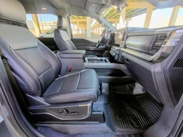 2024 Ford F-350 Super Duty Lariat