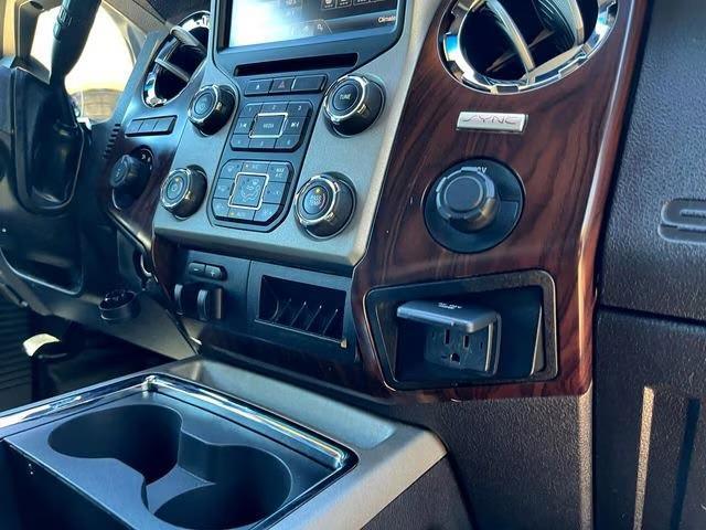 2016 Ford F-250 Super Duty Lariat