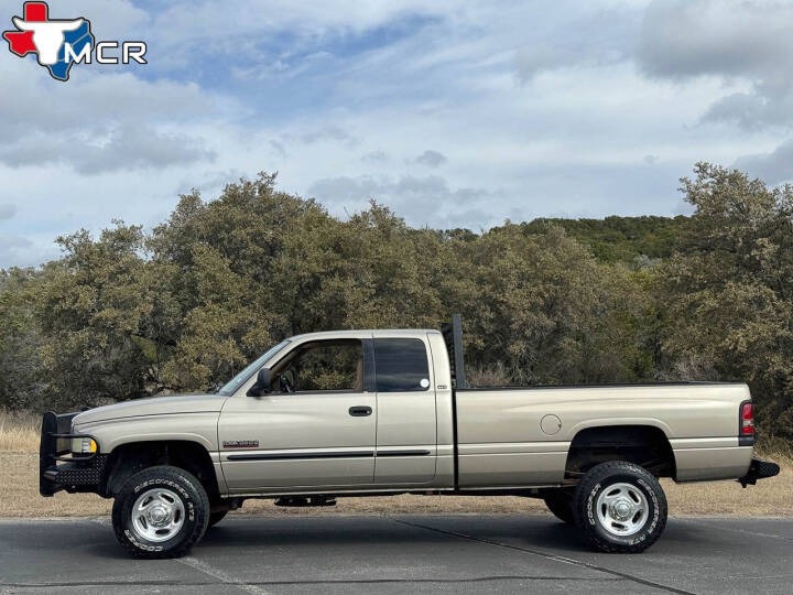 2002 Dodge Ram 2500 SLT Extended Cab - 5