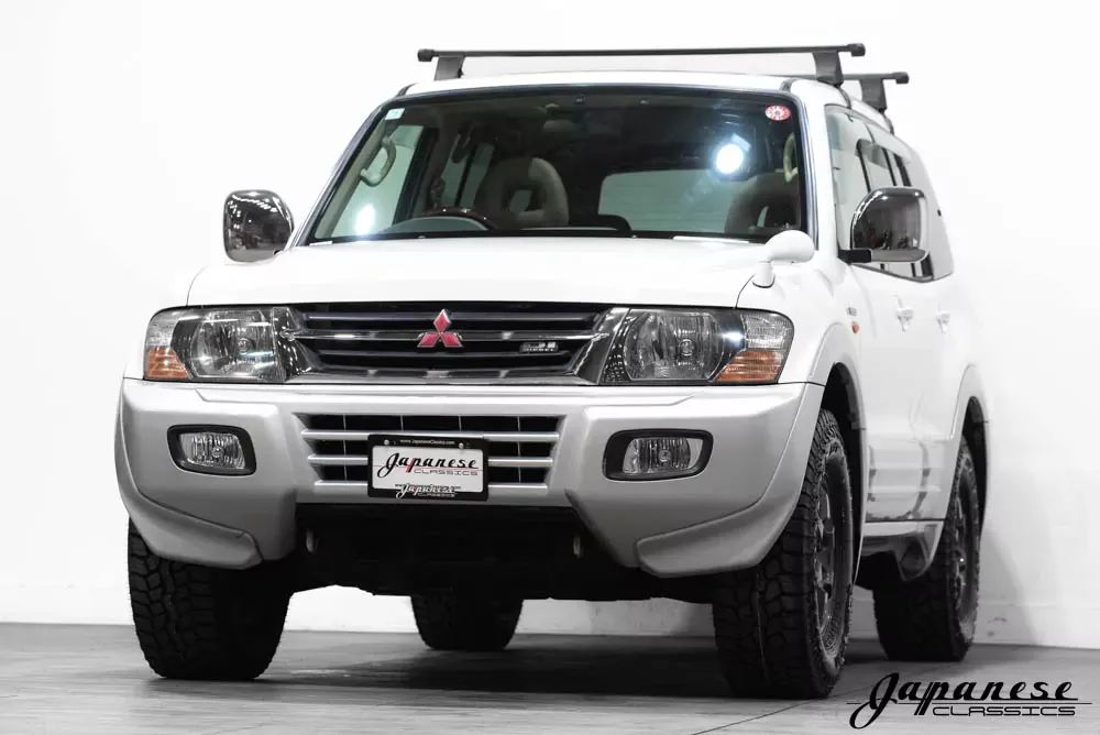 2000 Mitsubishi Pajero 3.2TD - 4