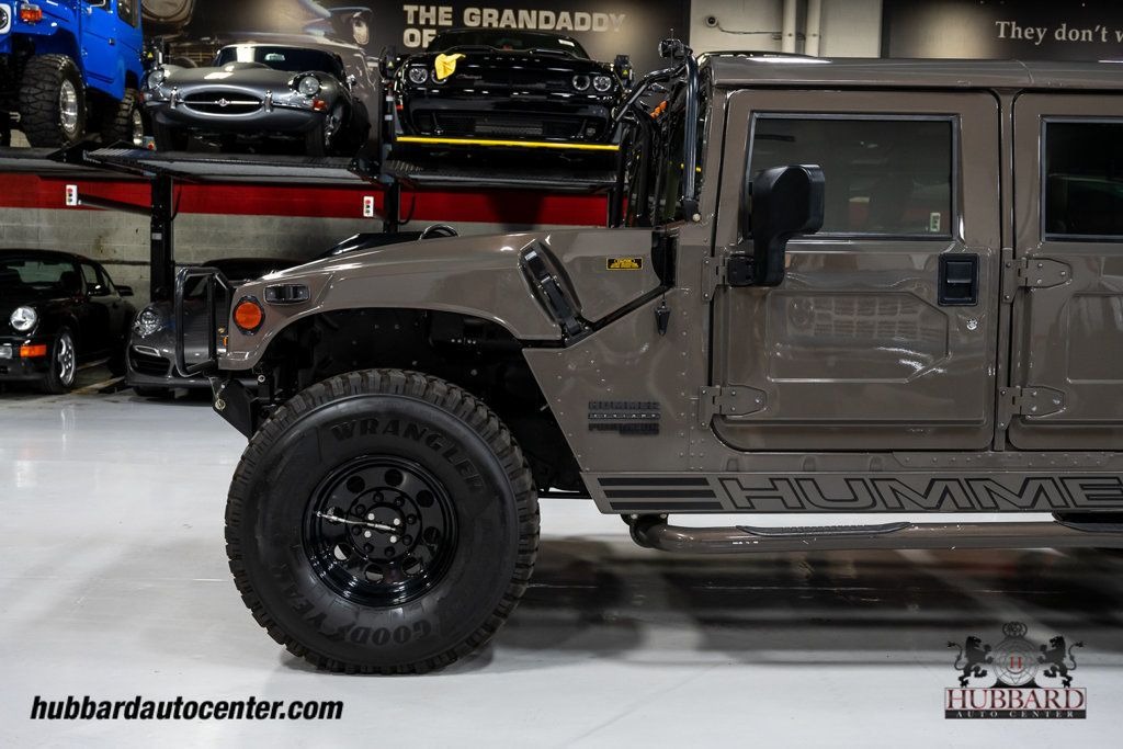 1999 AM General Hummer