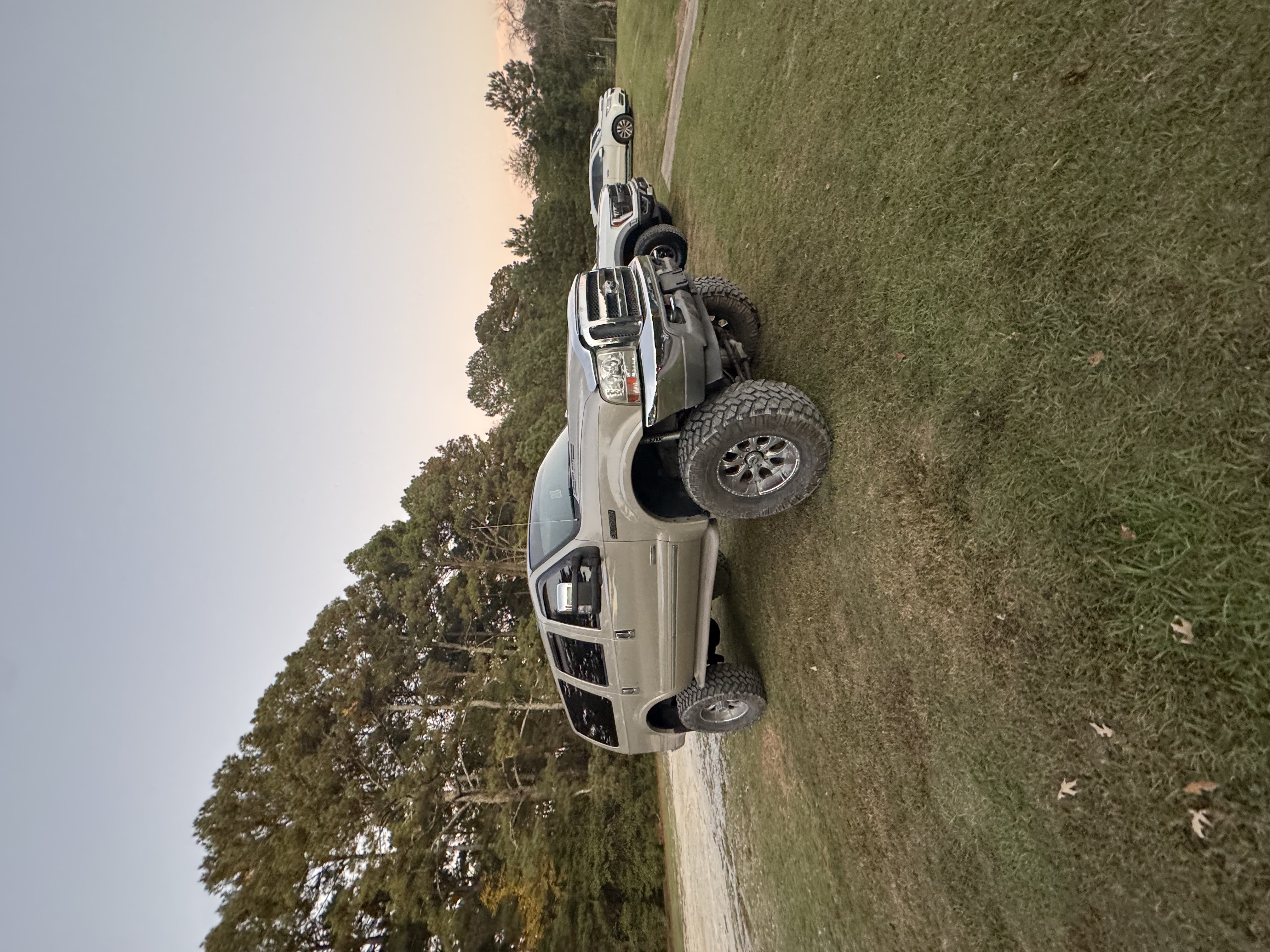 2004 Ford Excursion - 2