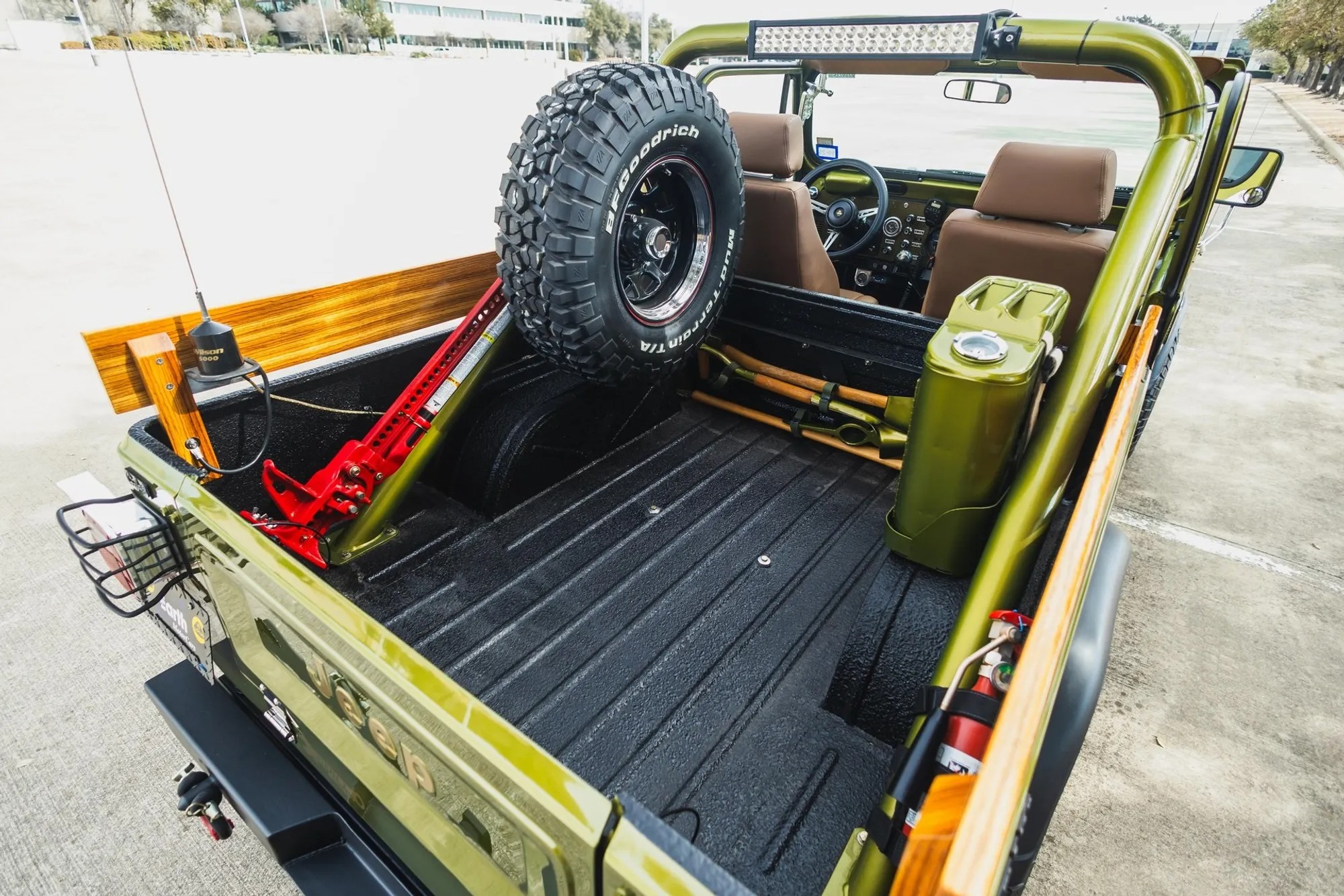 1984 Jeep CJ-8 Scrambler