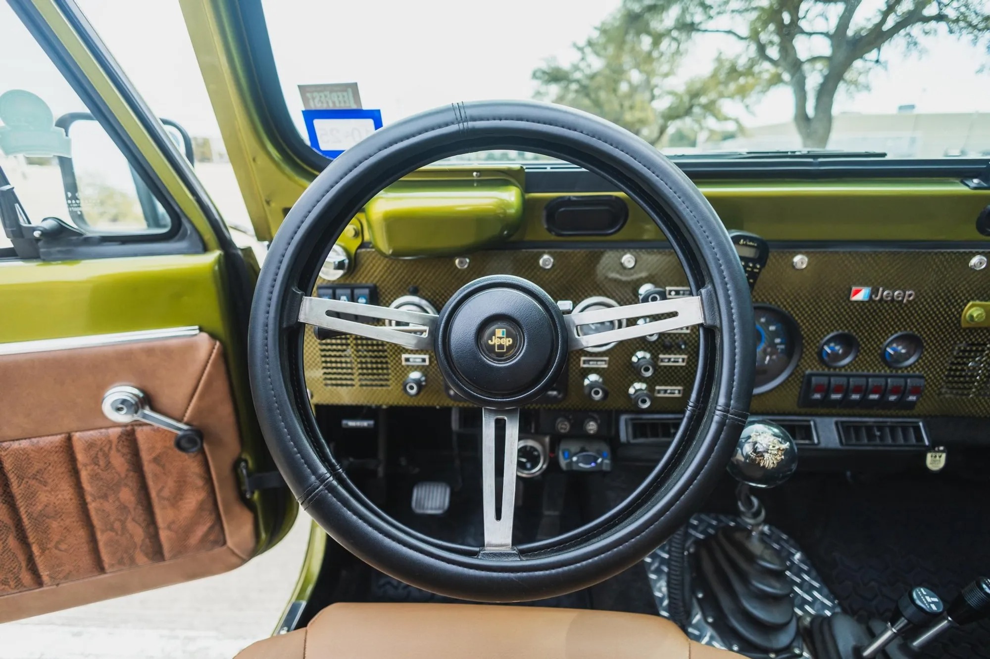 1984 Jeep CJ-8 Scrambler