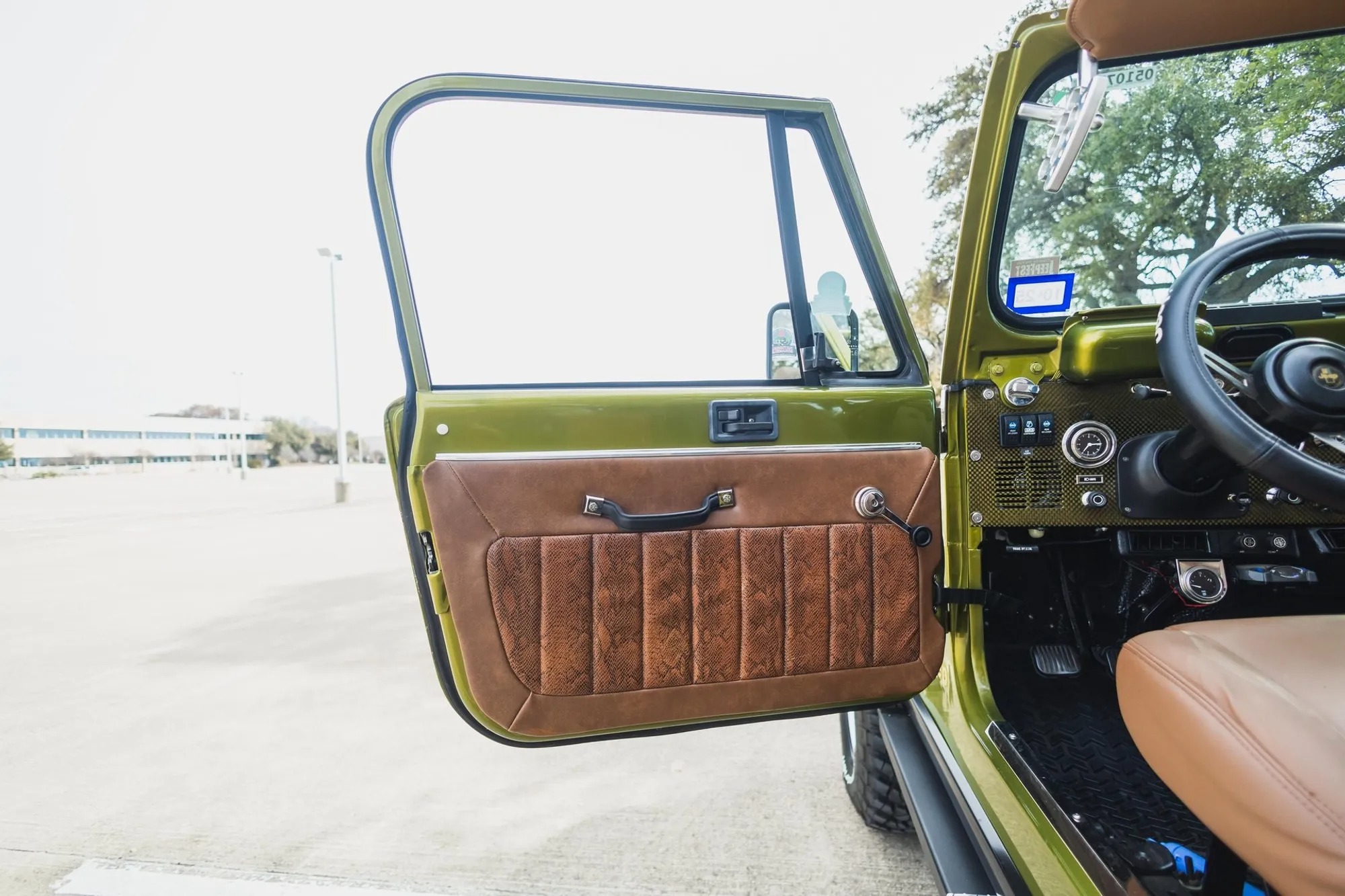 1984 Jeep CJ-8 Scrambler