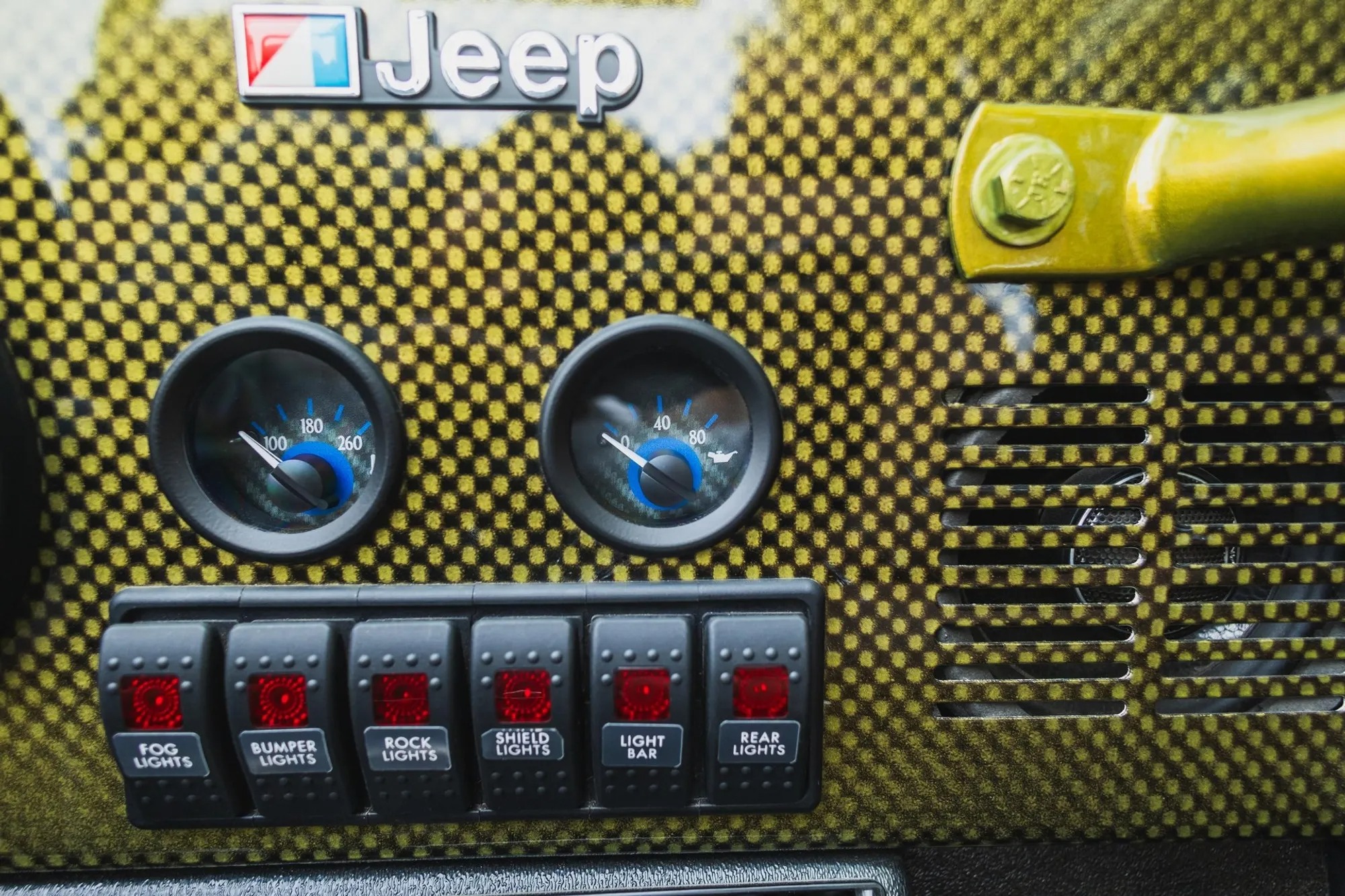 1984 Jeep CJ-8 Scrambler