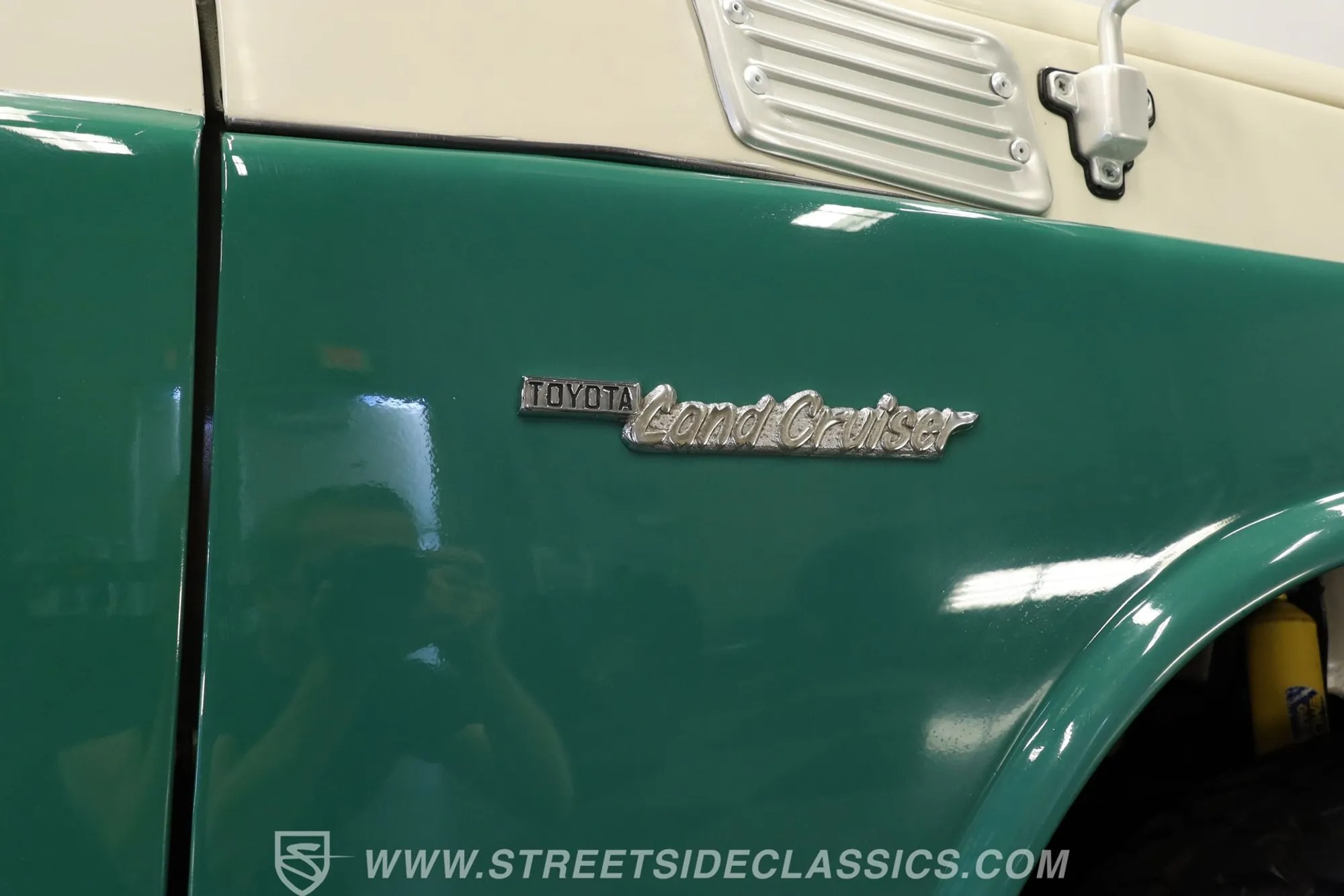 1977 Toyota Land Cruiser FJ55