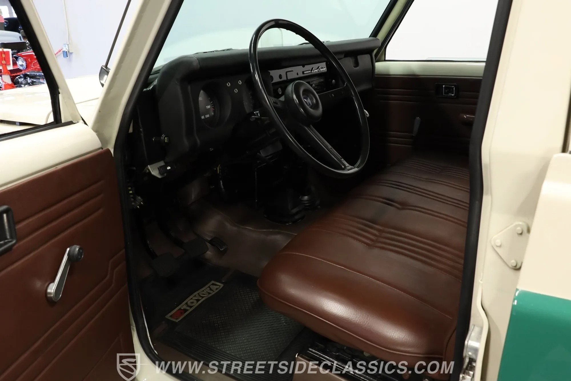 1977 Toyota Land Cruiser FJ55