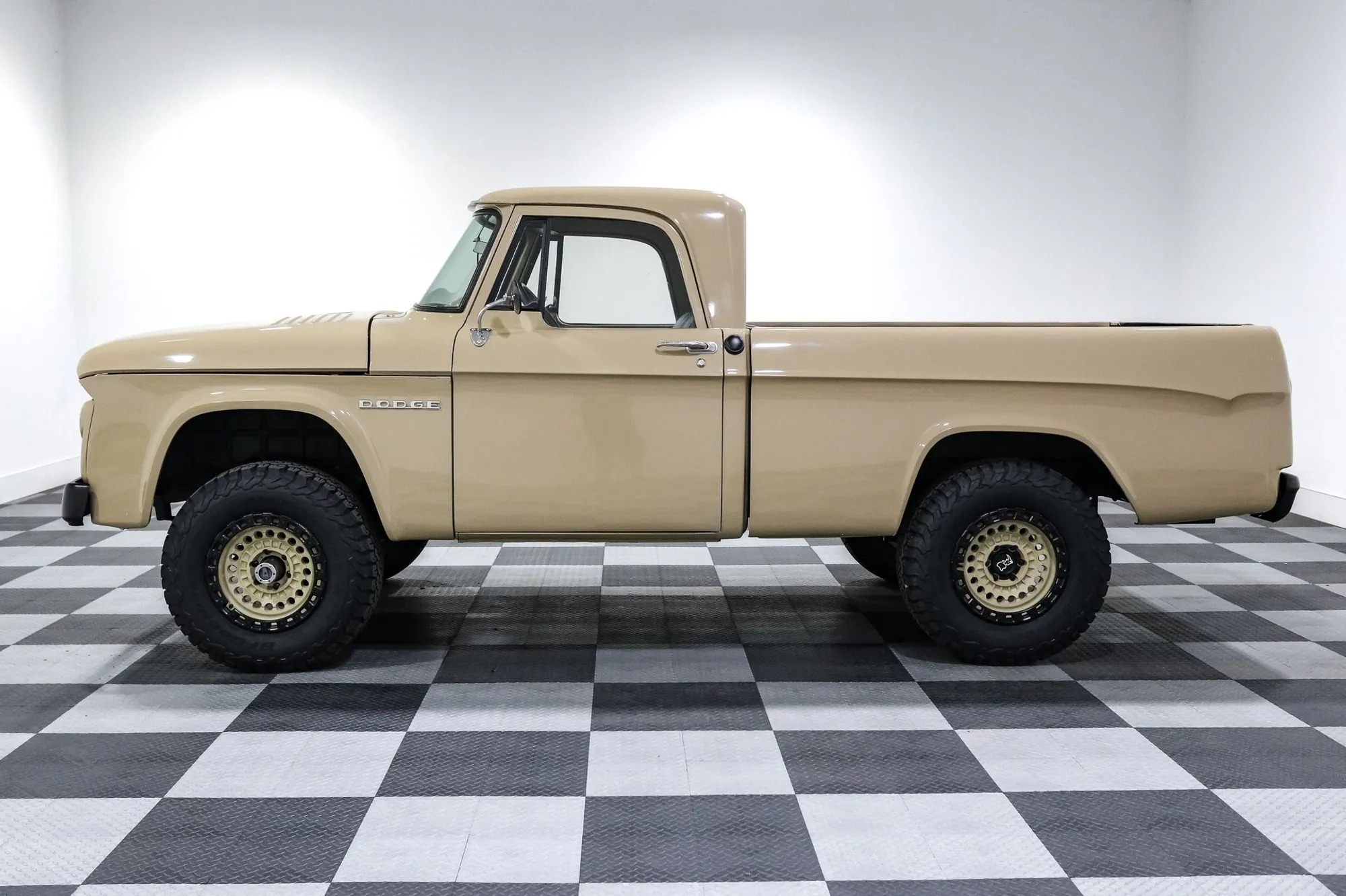 1962 Dodge D100 - 4