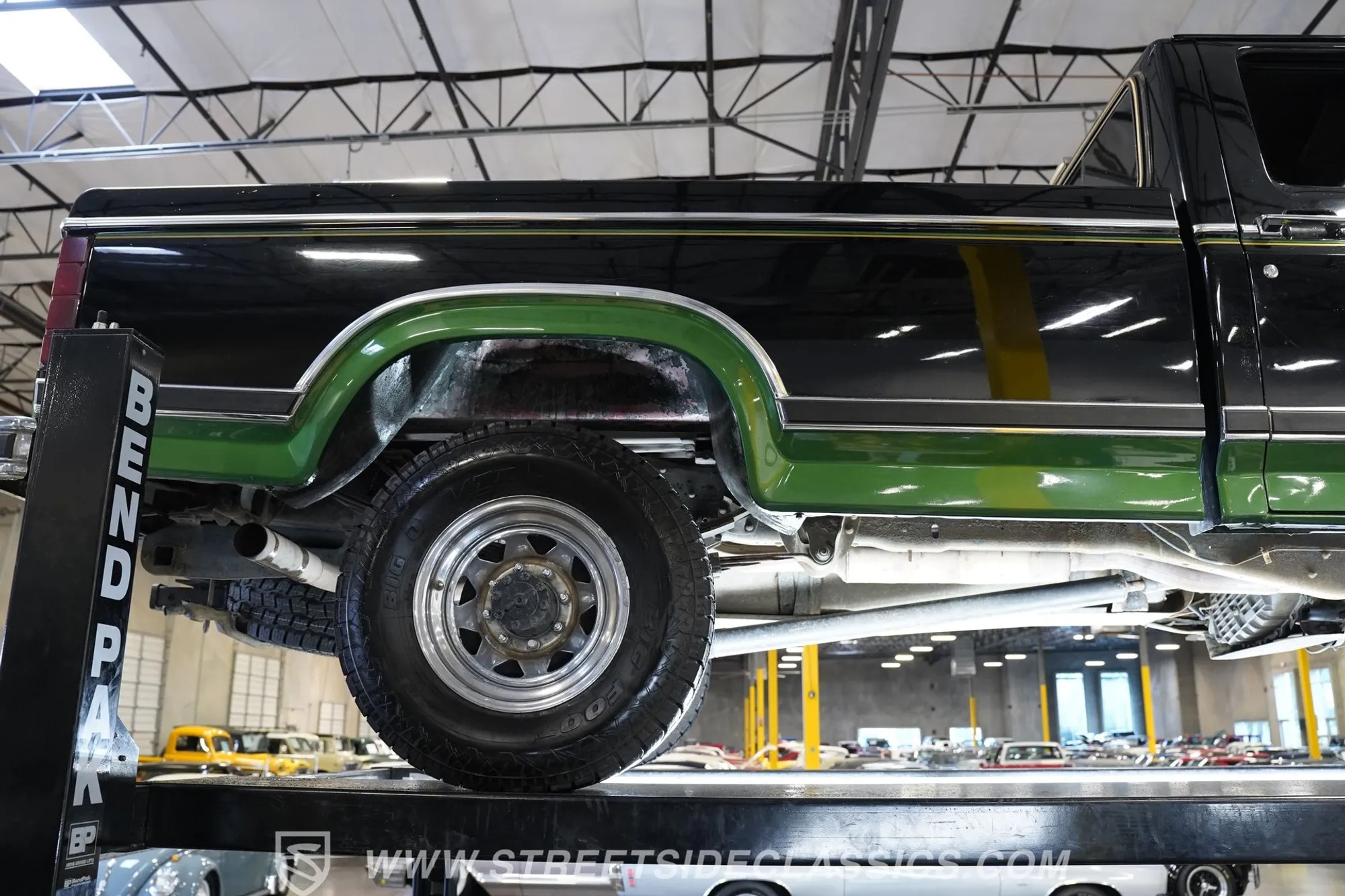 1983 Ford F-250 XLT 4×4