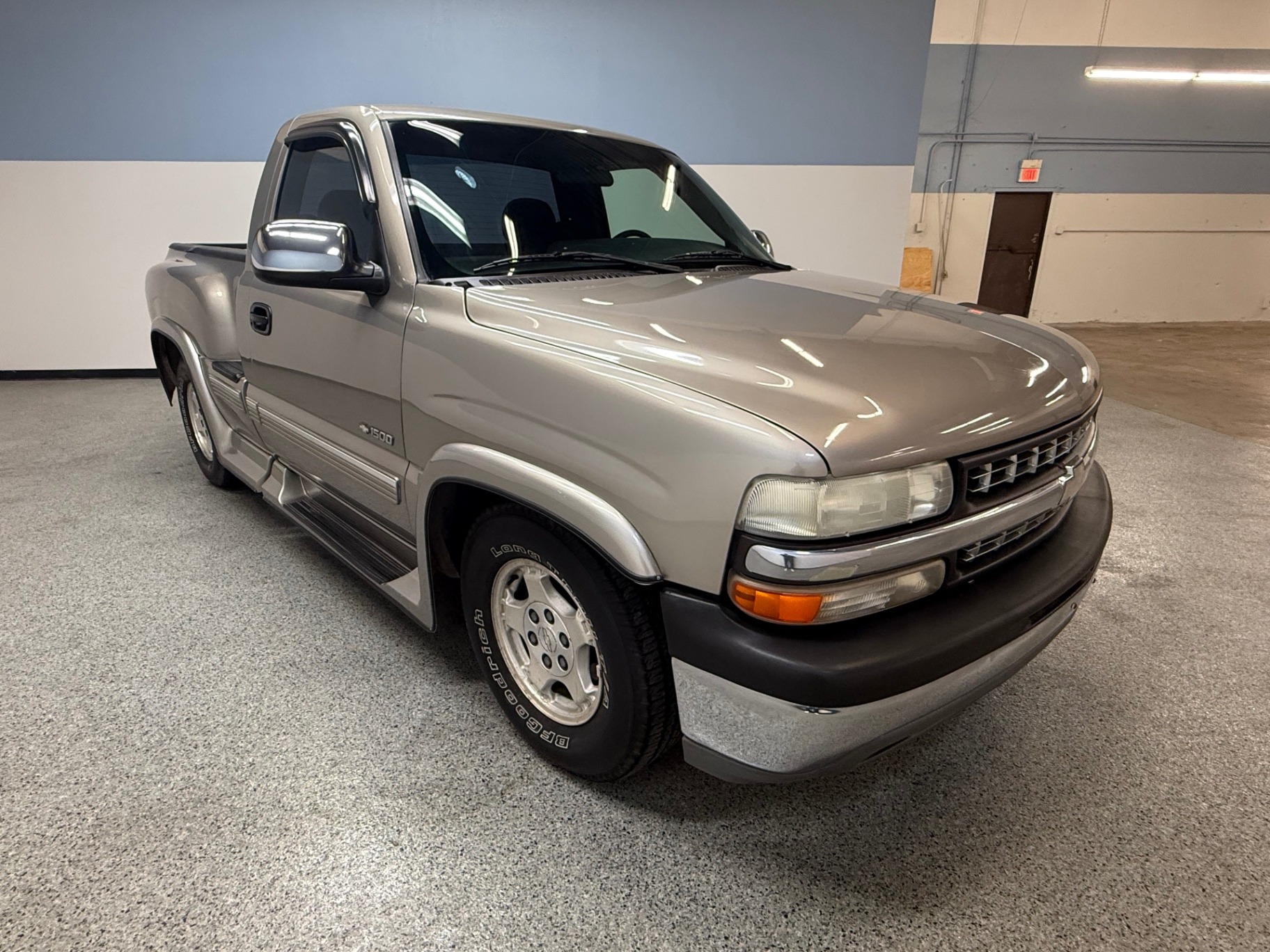 2000 Chevrolet Silverado 1500 LS