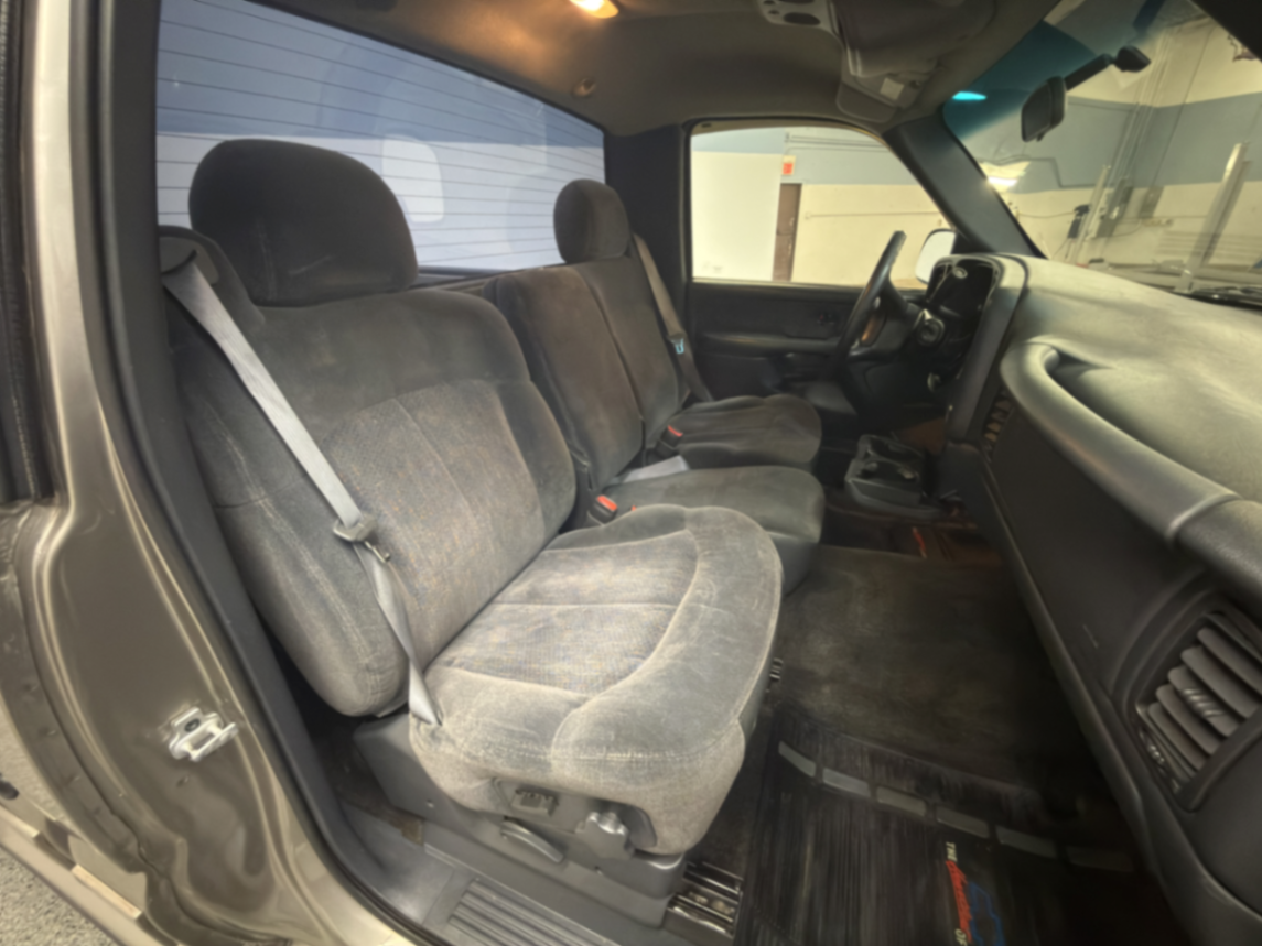 2000 Chevrolet Silverado 1500 LS