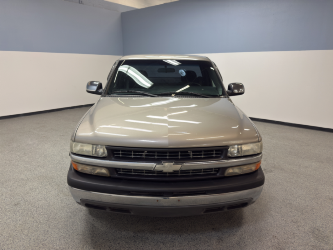 2000 Chevrolet Silverado 1500 LS
