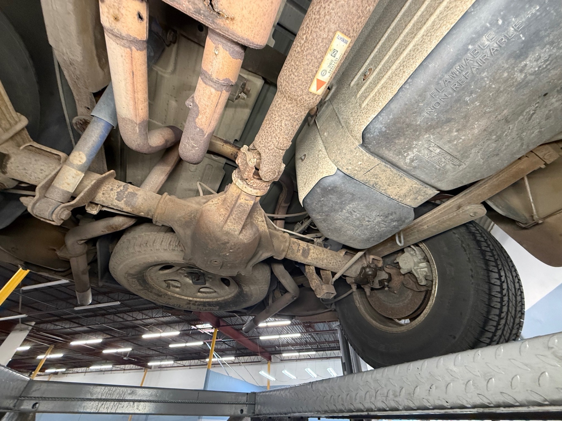 2000 Chevrolet Silverado 1500 LS