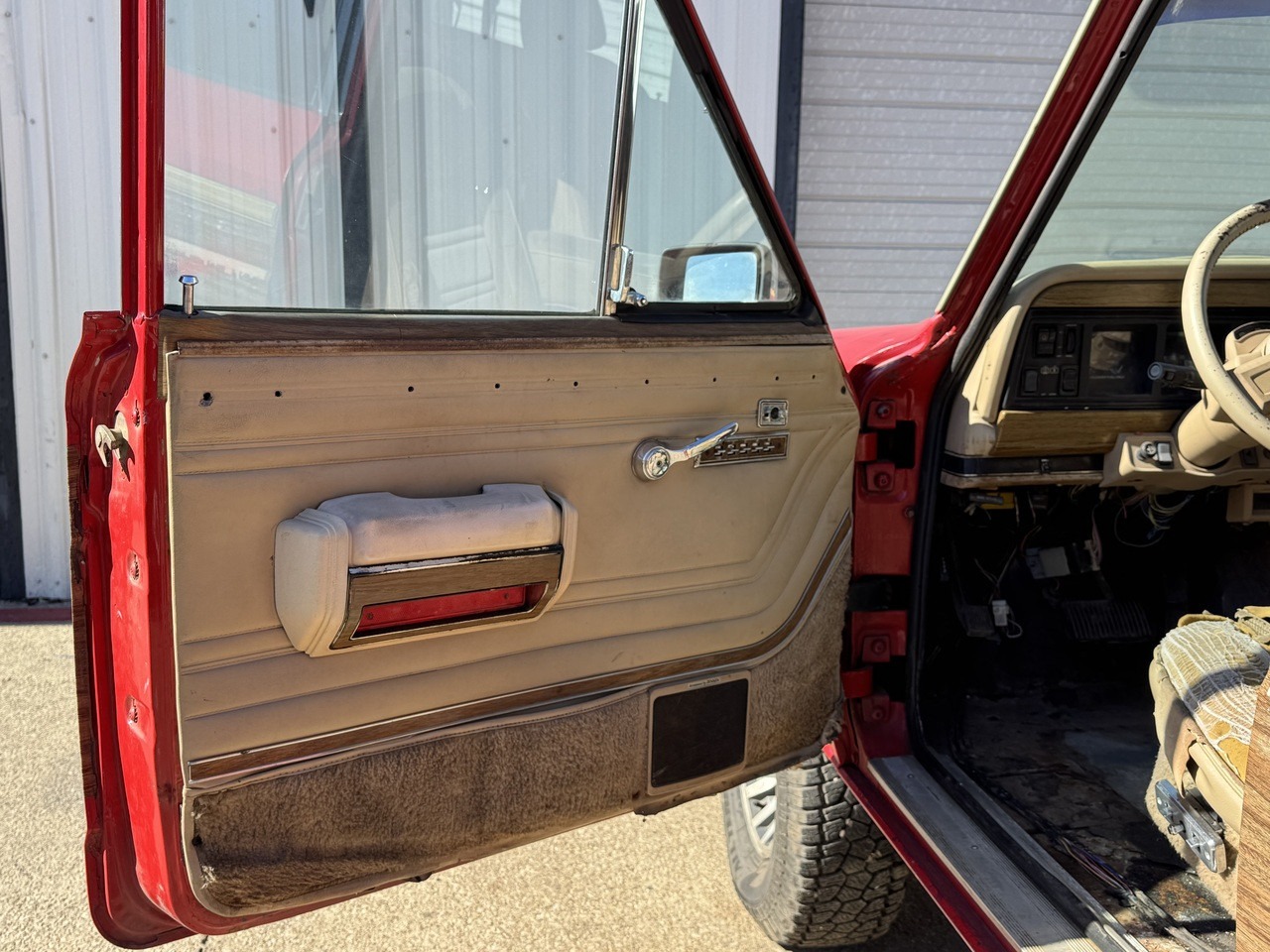 1991 Jeep Grand Wagoneer Final Edition