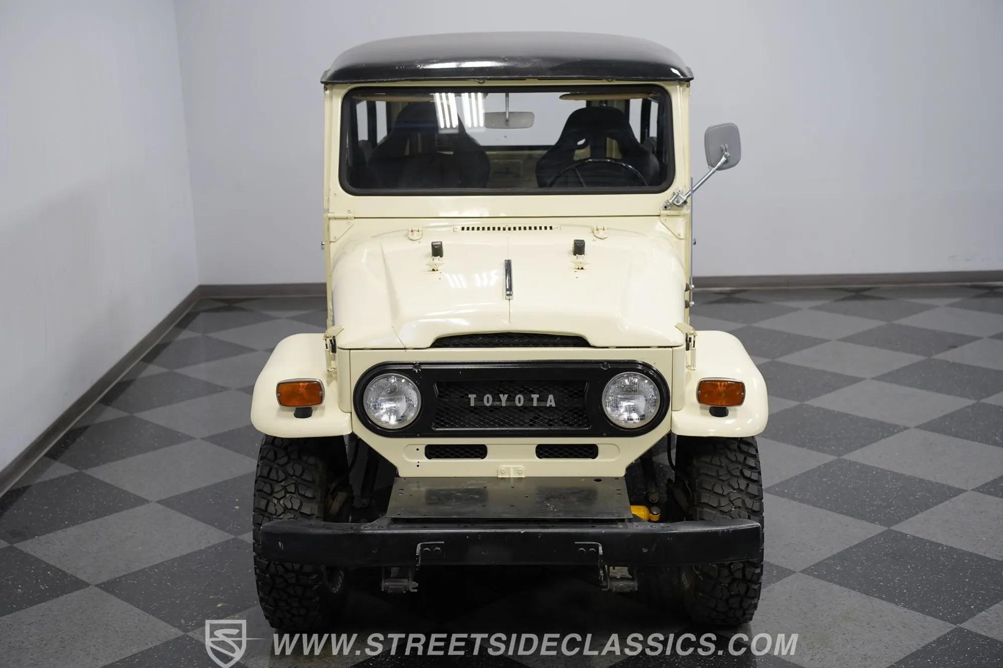 1970 Toyota Land Cruiser FJ40