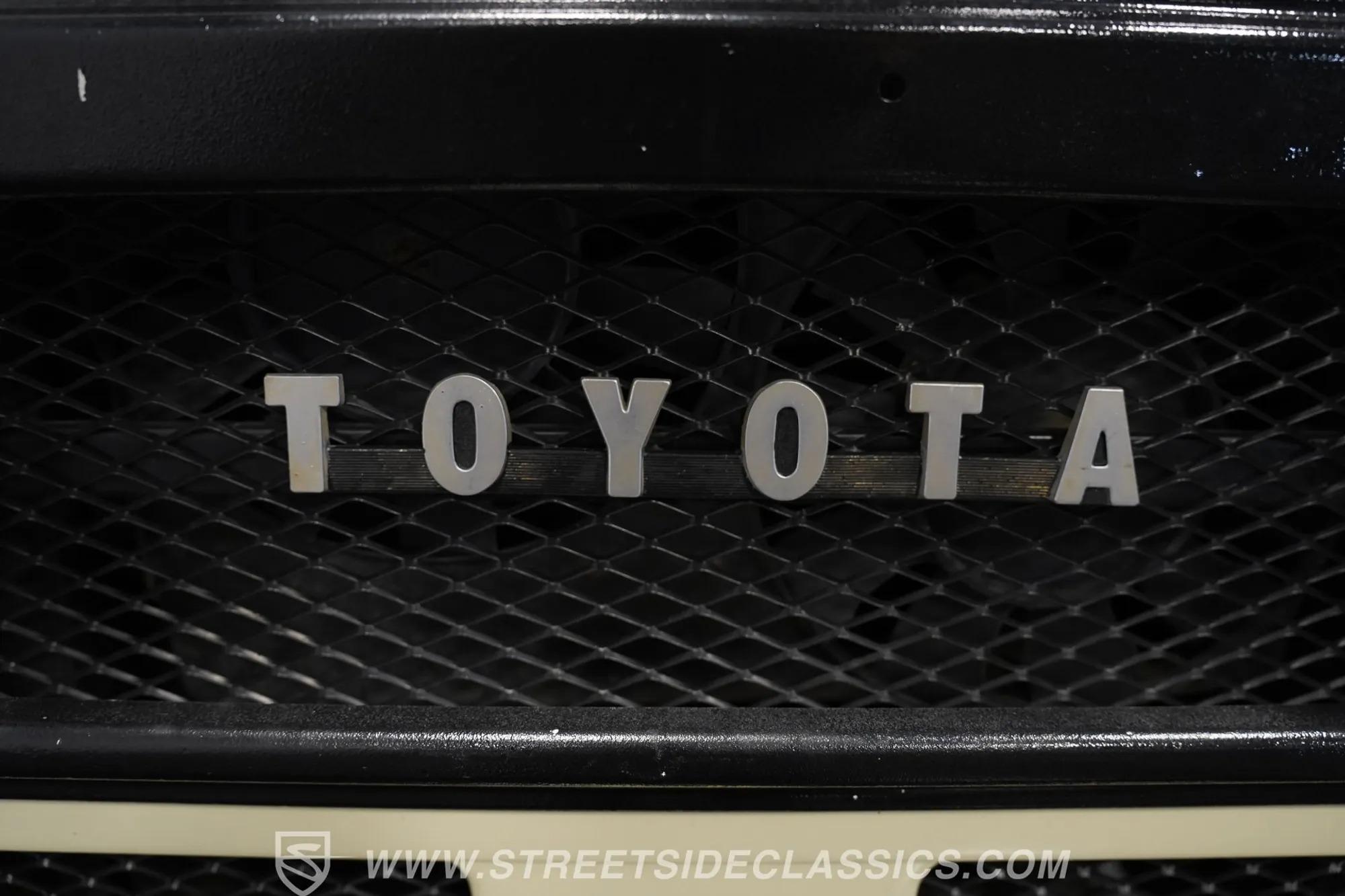 1970 Toyota Land Cruiser FJ40